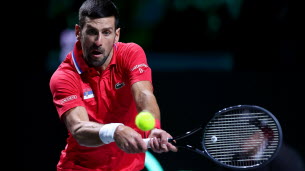 Coupe Davis : la Serbie de Djokovic complète le dernier carré